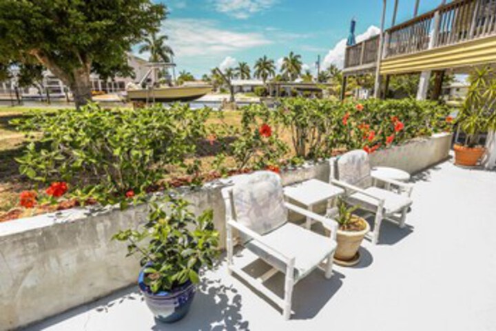 Terrace/Patio 4 of 40