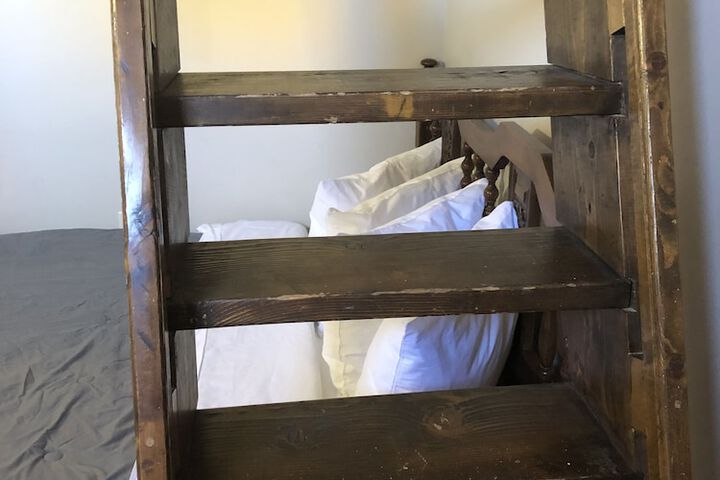 Room 42 of 68