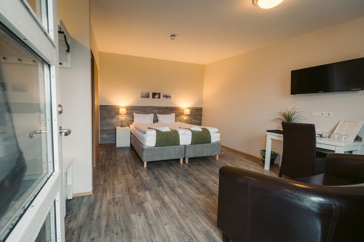 Room 15 of 72
