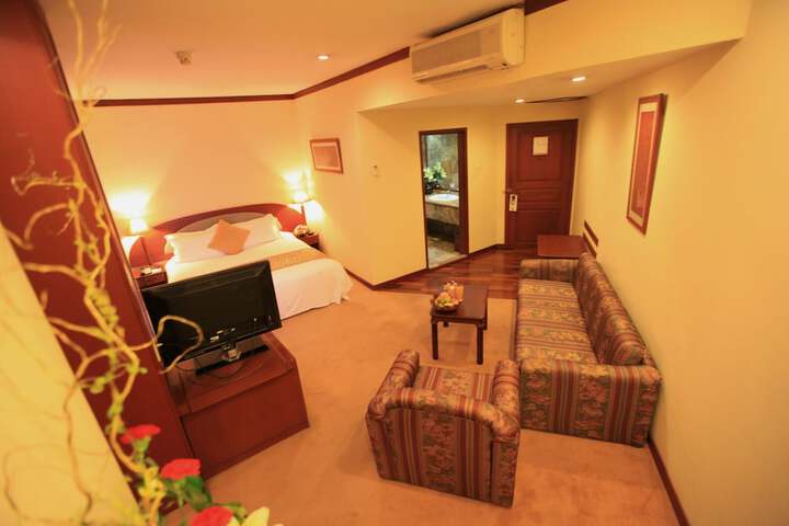 Room 48 of 116