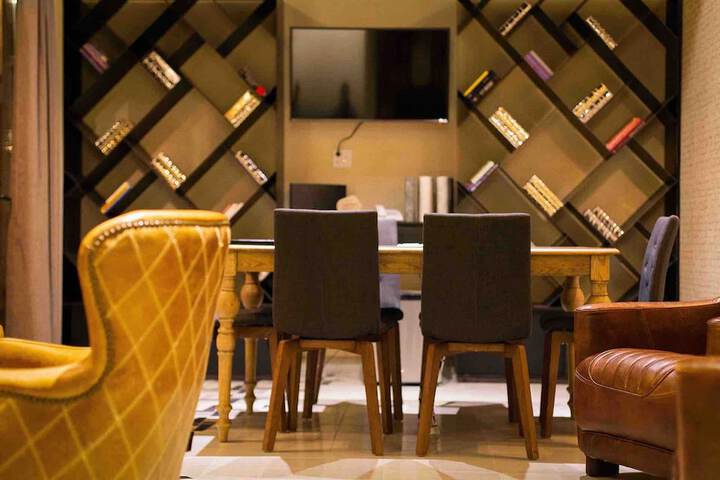 Hotel Lobby