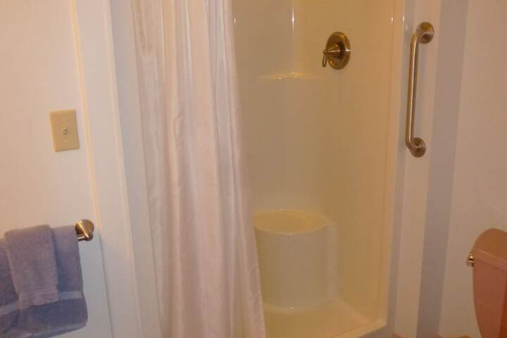Room 15 of 24