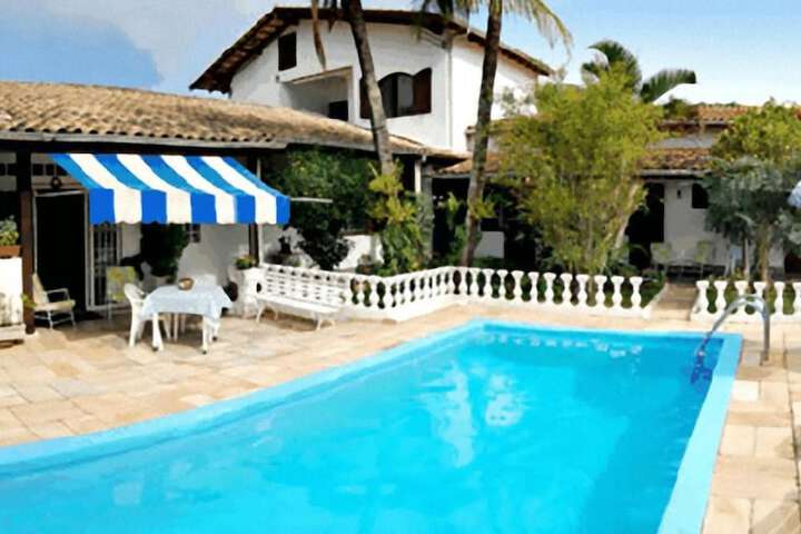 Hotel Pool