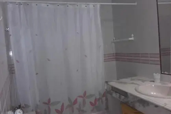 Room 7 of 19