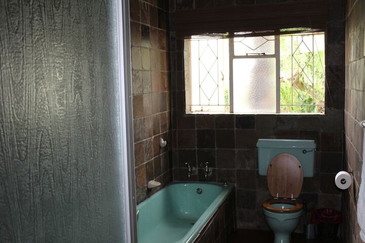 Room 15 of 31