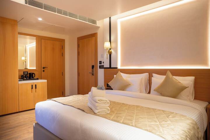 Room 31 of 61