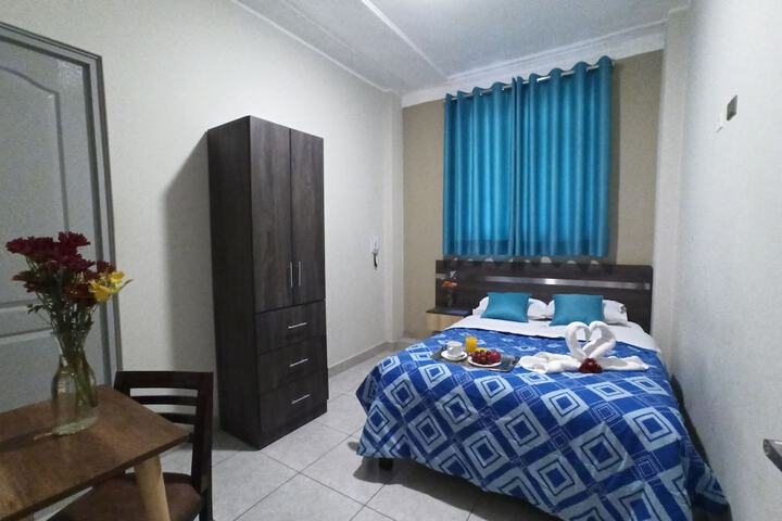 Room 10 of 39
