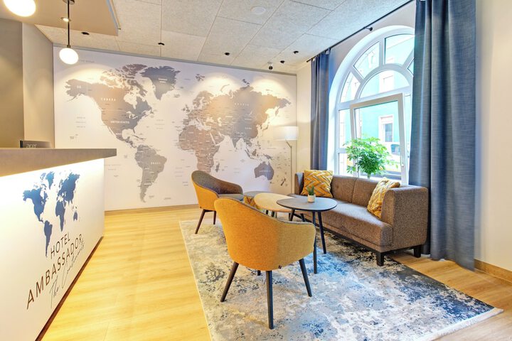 Guest Lobby