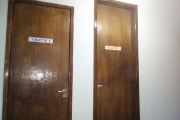 Room 2 of 30