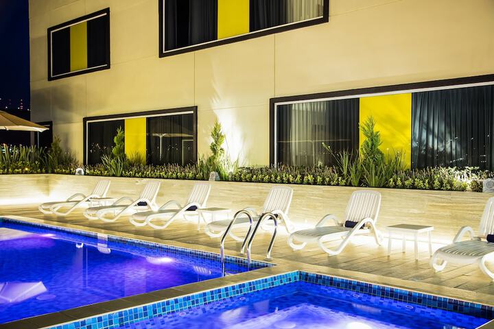 Pool 18 of 43
