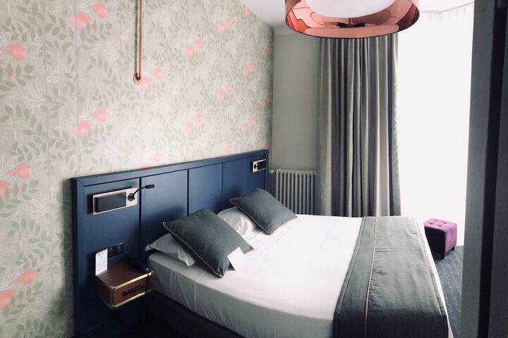 Room 13 of 62