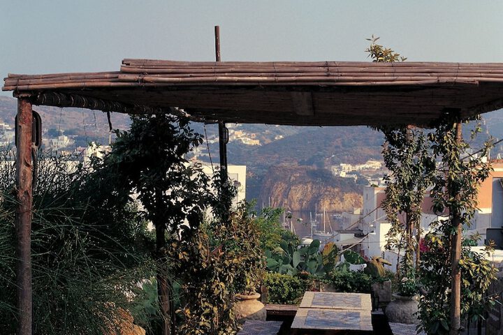 Terrace/Patio 21 of 33