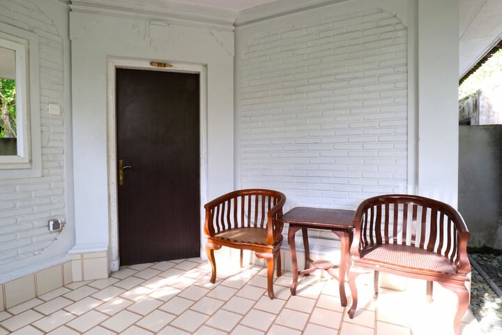 Room 11 of 72