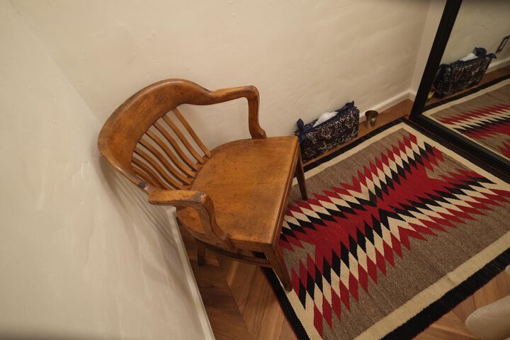 Room 5 of 33