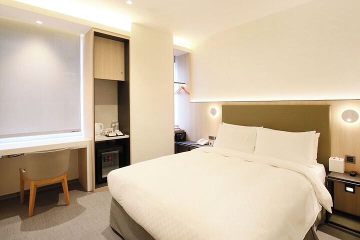 Room 38 of 105