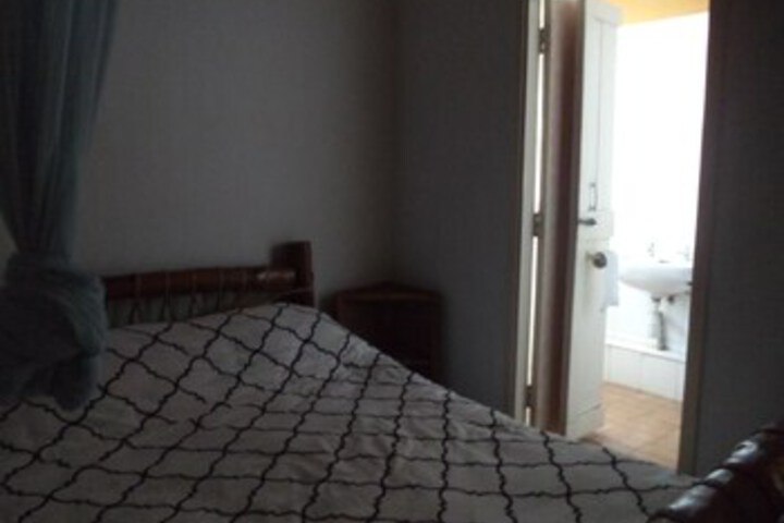Room 42 of 56
