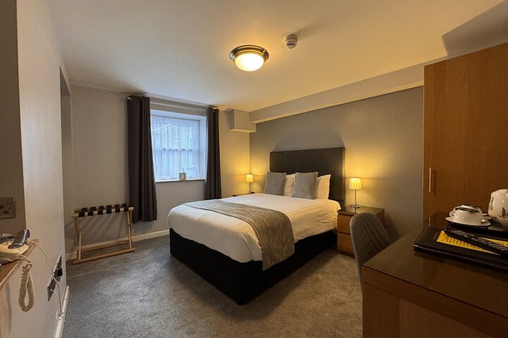 Room 40 of 81