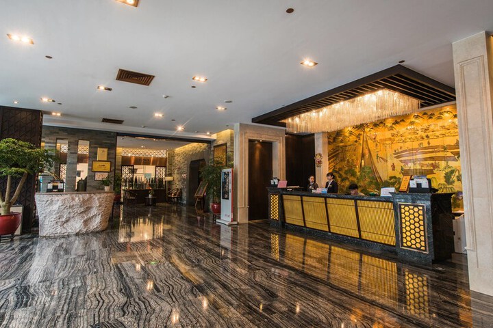 Lobby Entry