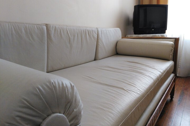 Room 42 of 73