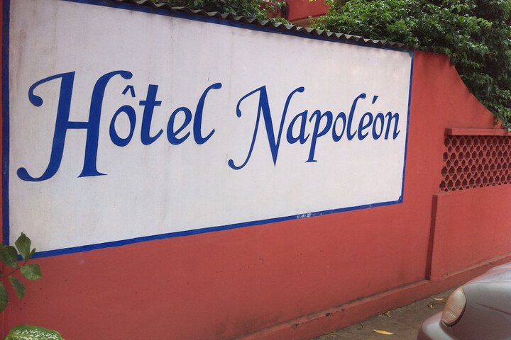 Napoléon Aéroport in Lomé