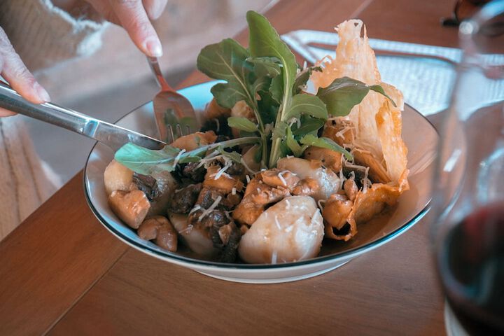 Dining 57 of 83