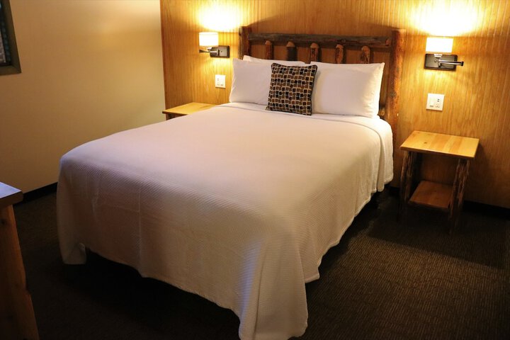 Room 90 of 504