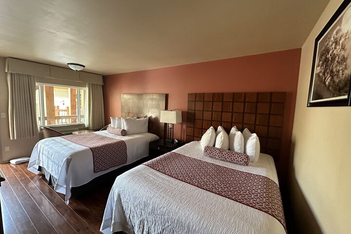 Room 12 of 42