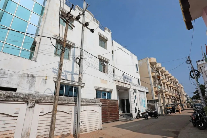 OYO 4028 Hotel Rumani