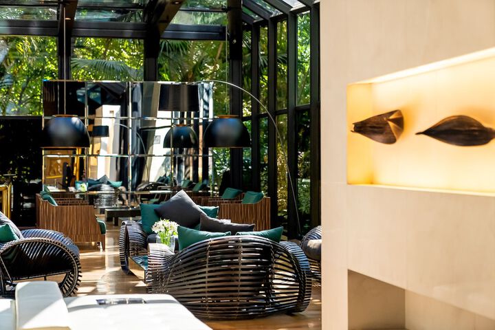 Lobby sitting area