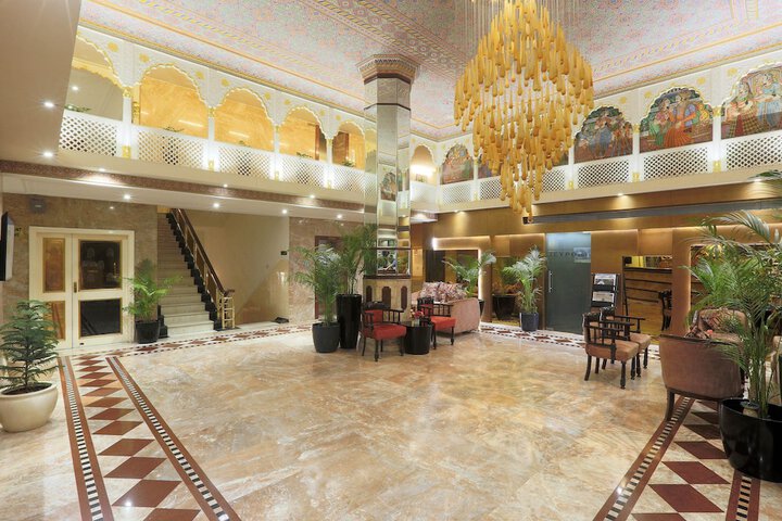 Hotel 2 of 71