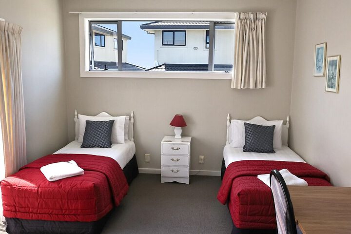 Room 8 of 70