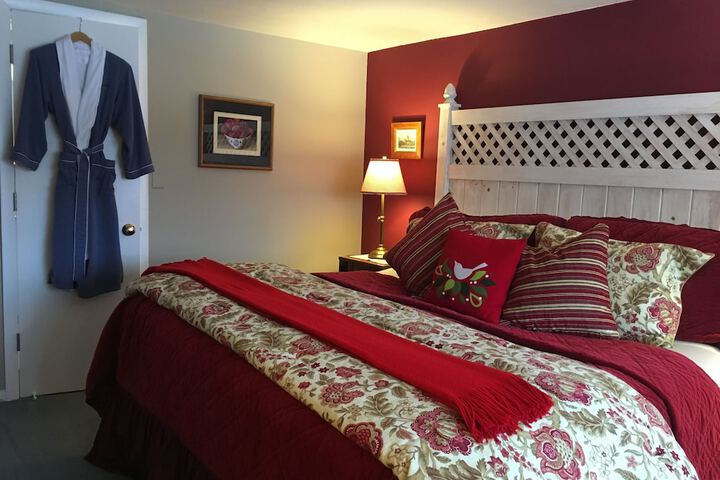 Room 47 of 148