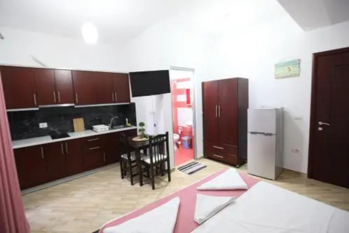 Room 3 of 3