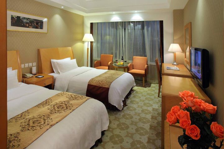 Room 20 of 40