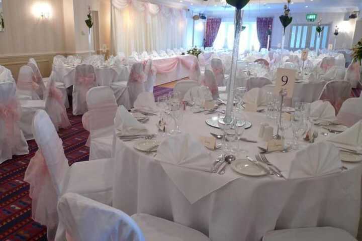 Ballroom/Hall 43 of 48