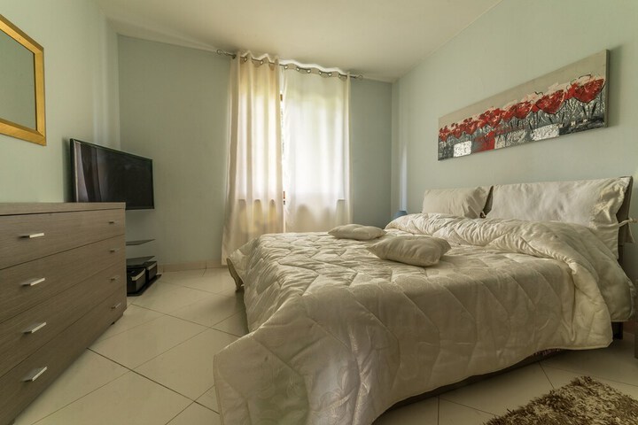 Room 8 of 53