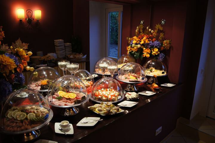 Dining Photos