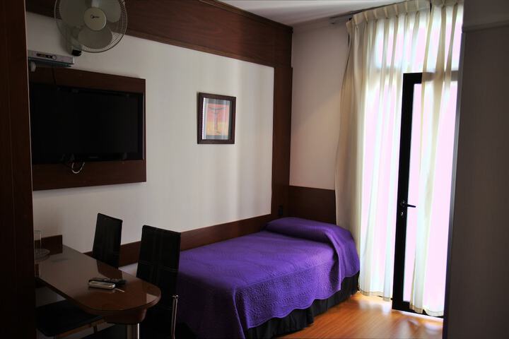 Room 20 of 110