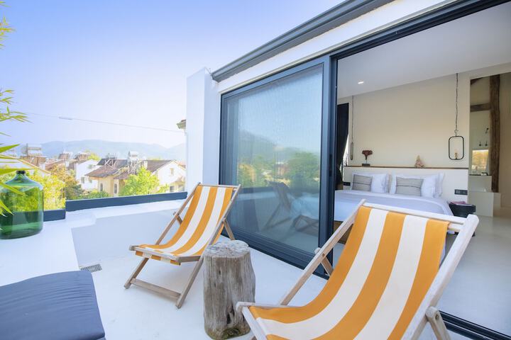 Terrace/Patio 128 of 190