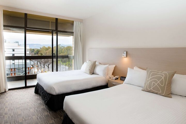 Room 3 of 21