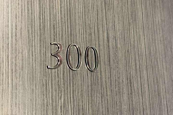 Room 4 of 30