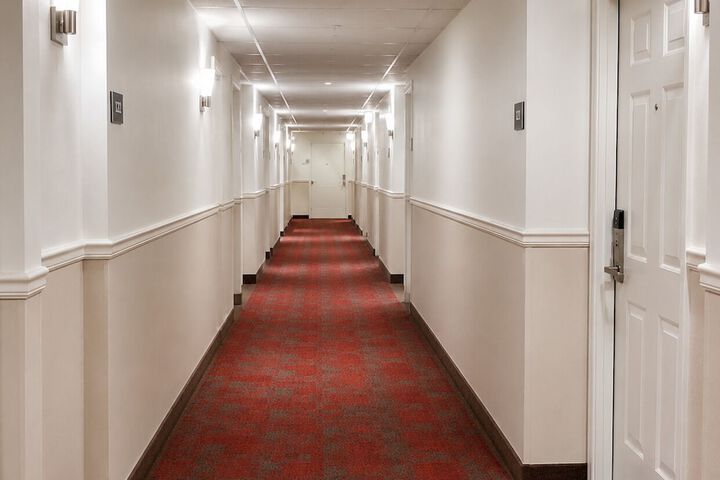 Ballroom/Hall 24 of 40