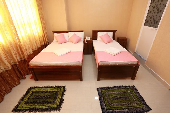 Room 9 of 46