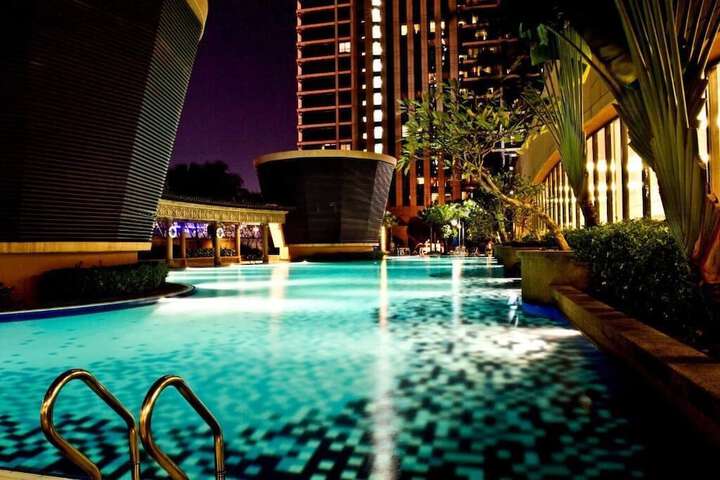 Pool 35 of 68