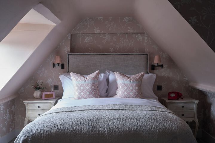 Room 9 of 56
