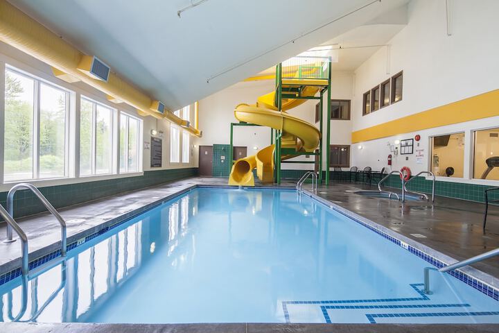 Pools & Facilities