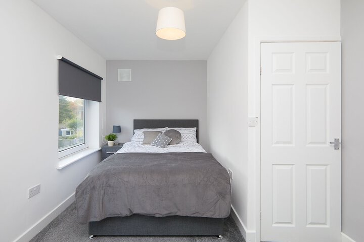 Room 5 of 22