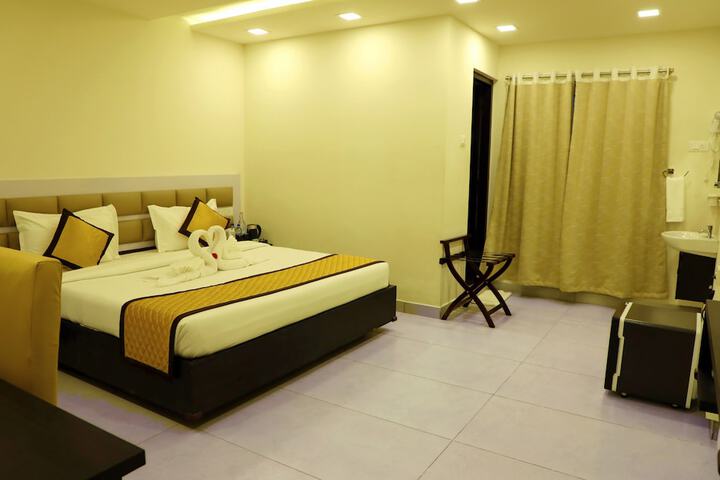 Room 10 of 23