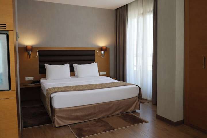 Room 19 of 31
