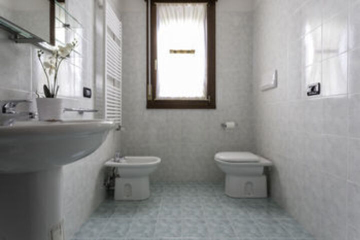 Room 35 of 260